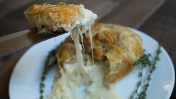 Gooey Brie En Croute